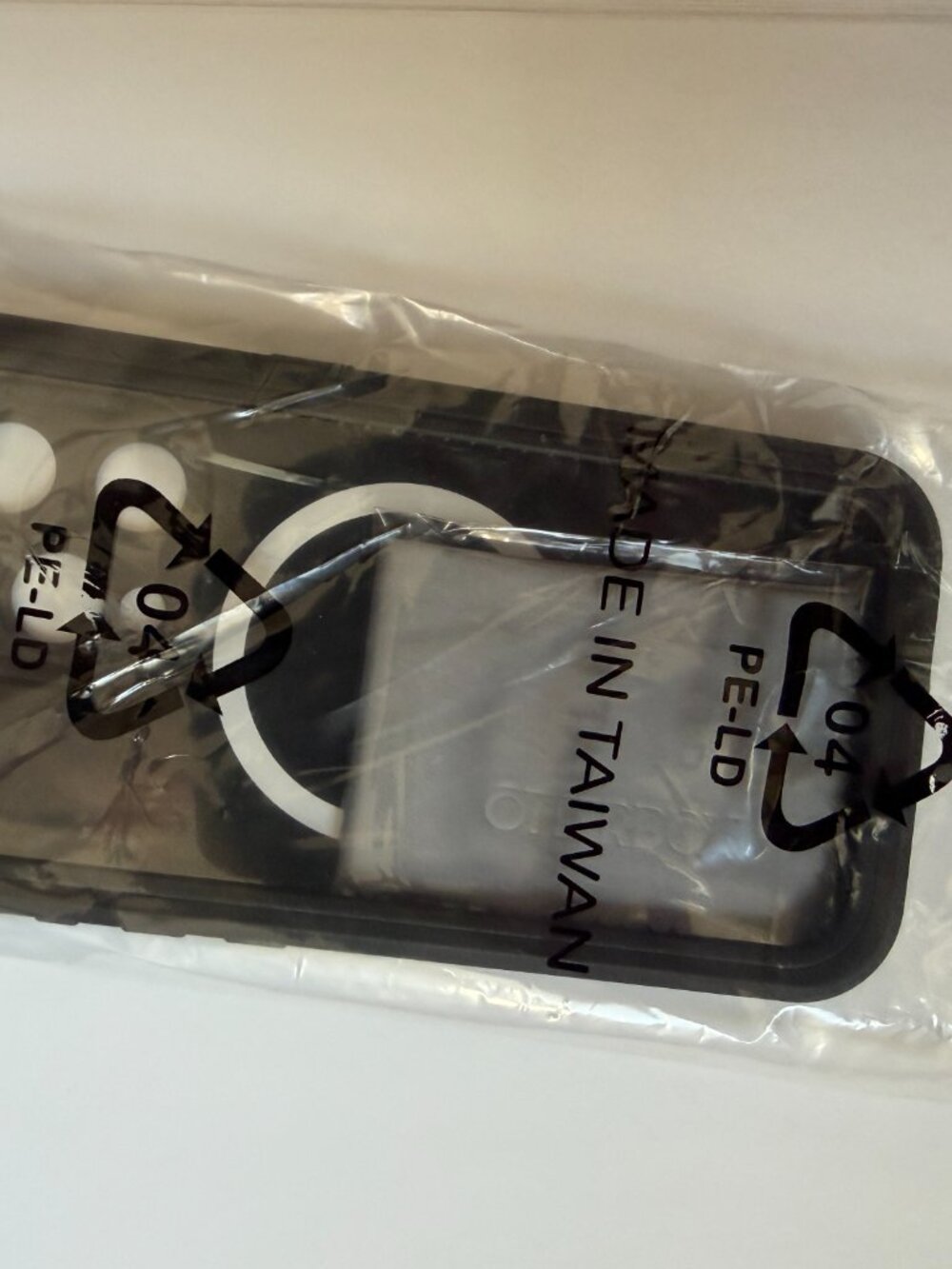 NEW OtterBox FRĒ Case iPhone 14 Pro - Picture 3 of 3